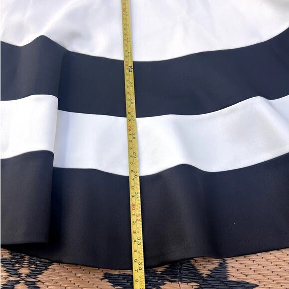 Alexis | Simona Strapless Satin A-Line Cutout Dress Black White Size XS - Picture 11 of 11